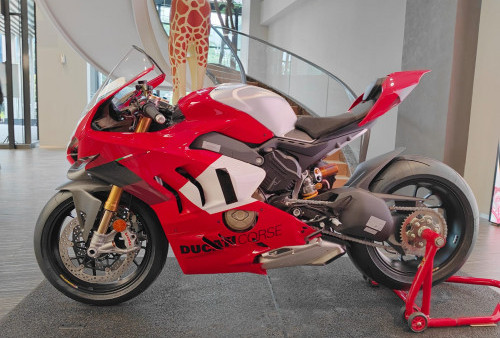 Ducati Panigale V4 R Cuma Ada 2 di Indonesia, Bisa Dicicil Dengan DP 0 Persen!