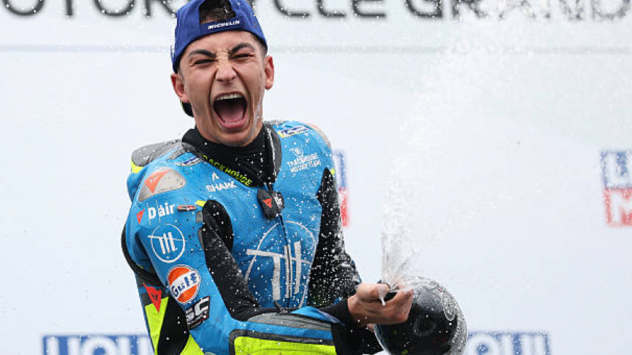 Raul Fernandez Ukir Sejarah! Menang Dramatis di MotoGP Australia 2025