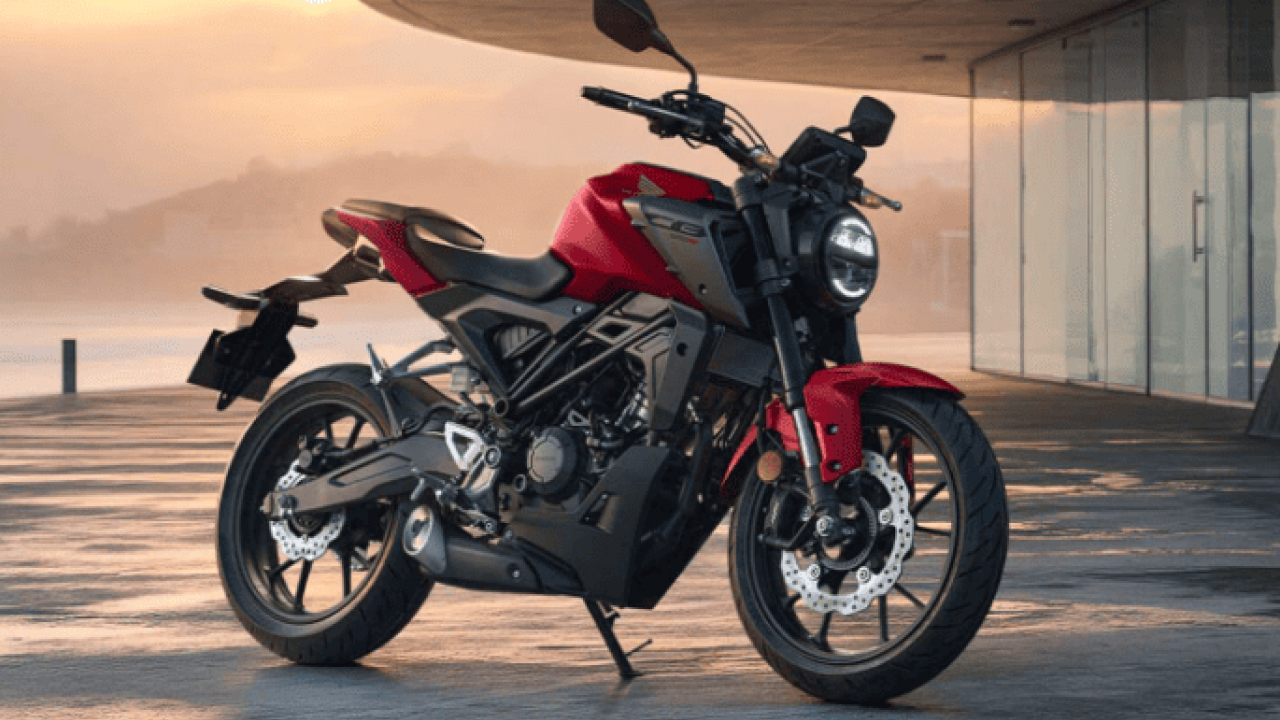 Tampil Gagah Bak Moge! Bedah Spesifikasi dan Teknologi Honda CB125R Jepang 2026 yang Bikin Ngiri