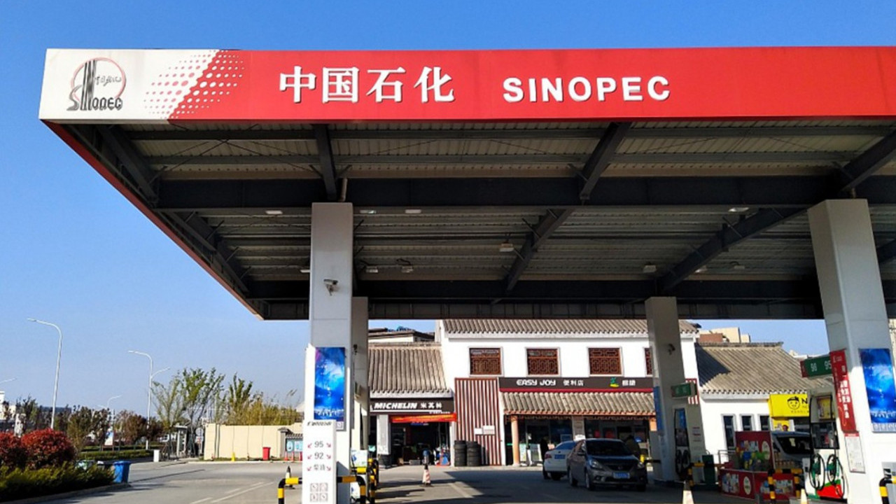 Harga BBM Tetap Stabil di Indonesia, Tapi Negara Ini Malah Kembali Naikkan Bensin dan Solar 