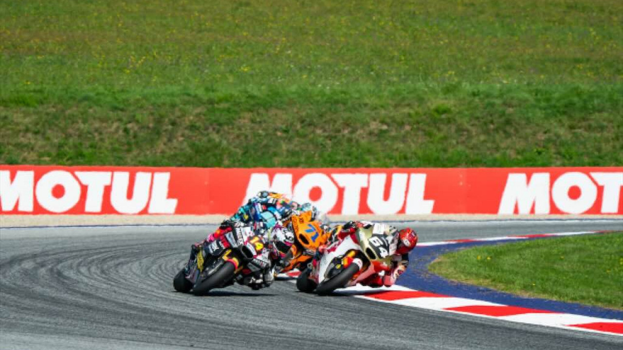 Mario Suryo Aji Finis Posisi 17 di Moto2 Austria 2026, Siap Sambut Balapan Kandang di Mandalika