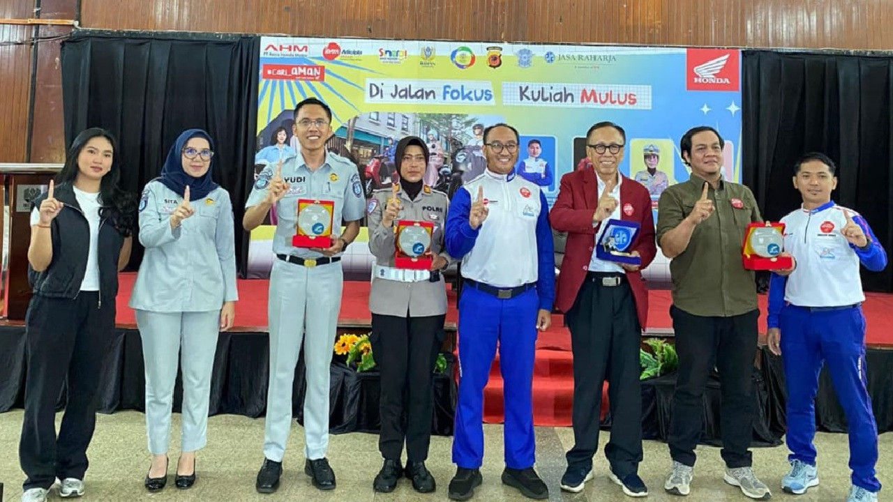 Kolaborasi Honda, Polda Jabar, dan Jasa Raharja Tanamkan Disiplin Berkendara ke Mahasiswa IKOPIN