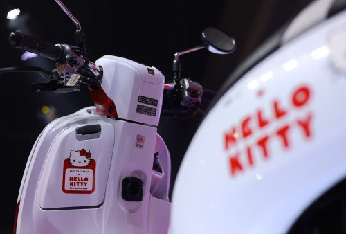 Honda Scoopy Hello Kitty Limited Edition, Imutnya Bikin Gemes!