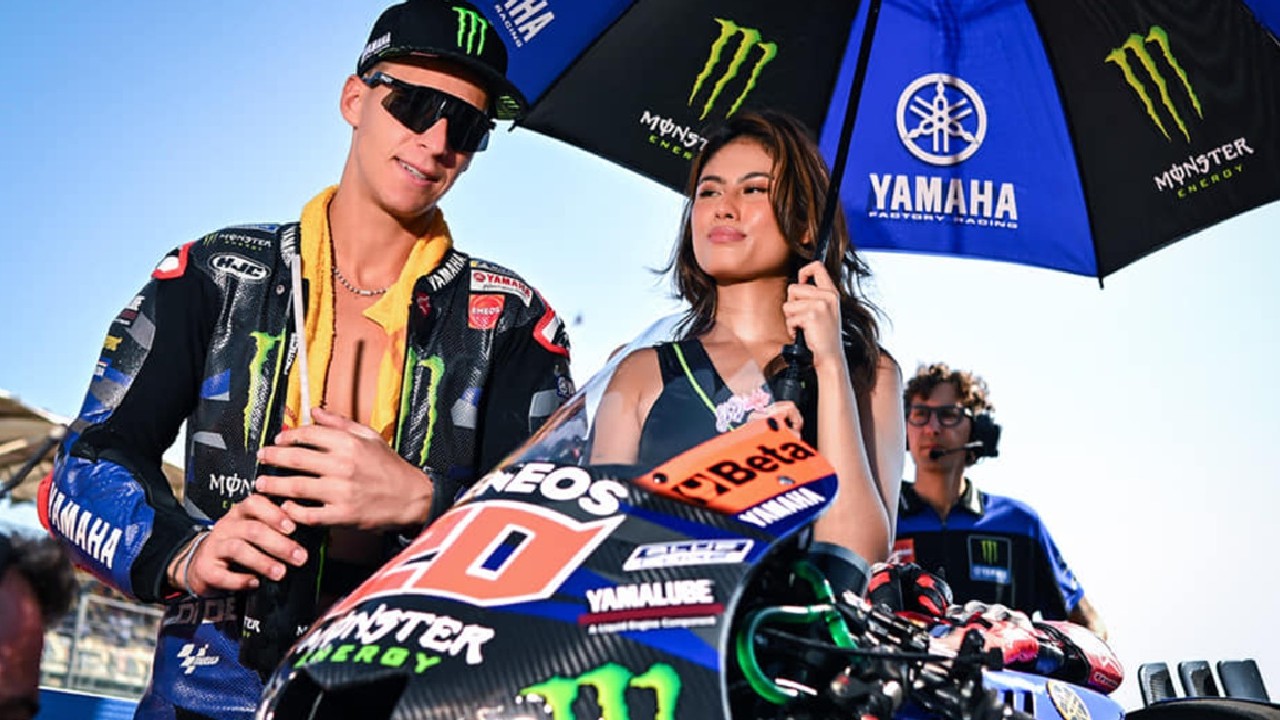 Fakta di Balik Umbrella Girl MotoGP, Siapa yang Sebenarnya Memilih Mereka?
