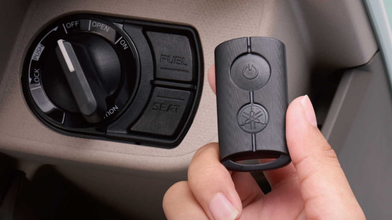 Masih Sering Bingung Pakai Smart Key di Motor? Nih Penjelasan Lengkap Biar Nggak Panik Lagi!