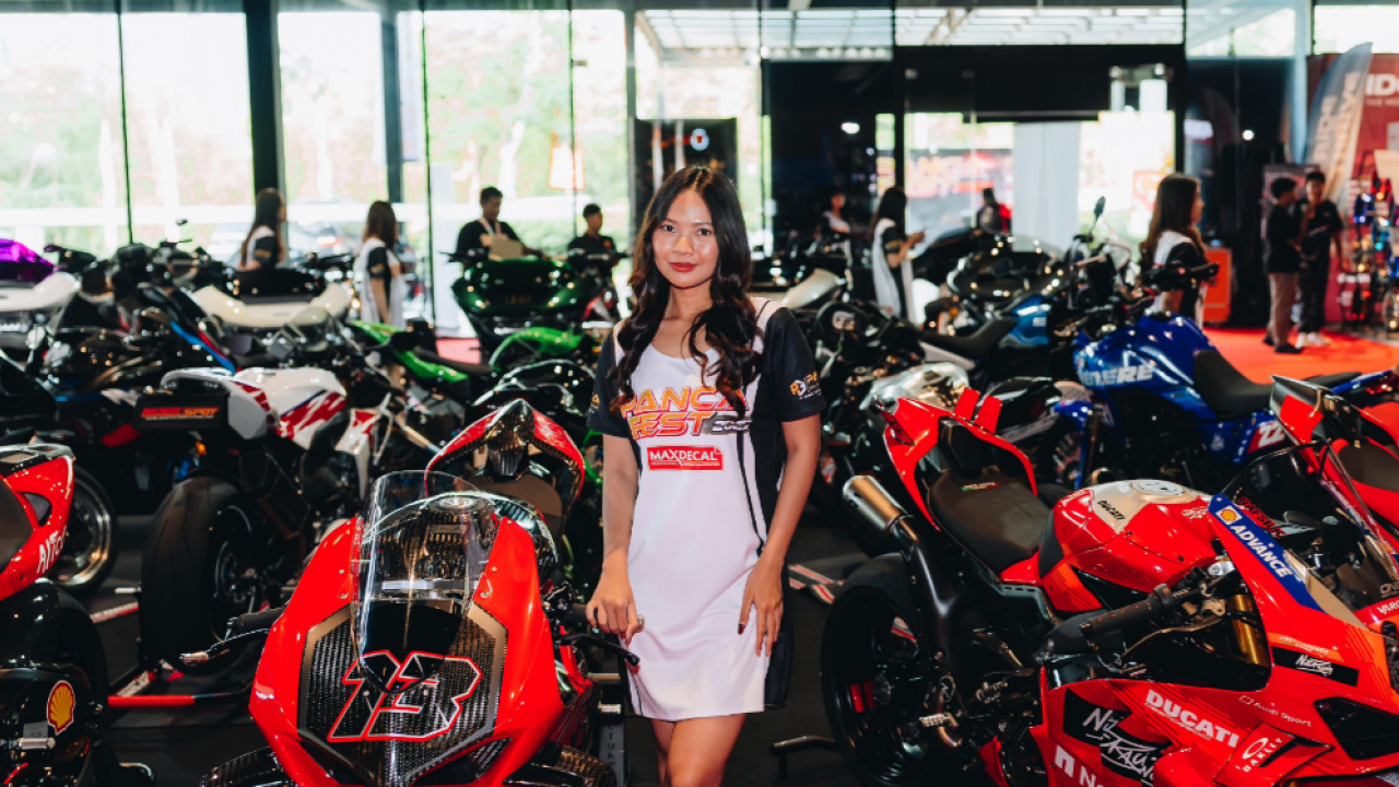 MaxDecal Gaungkan Kolaborasi Seni dan Otomotif di Panca Fest 2025