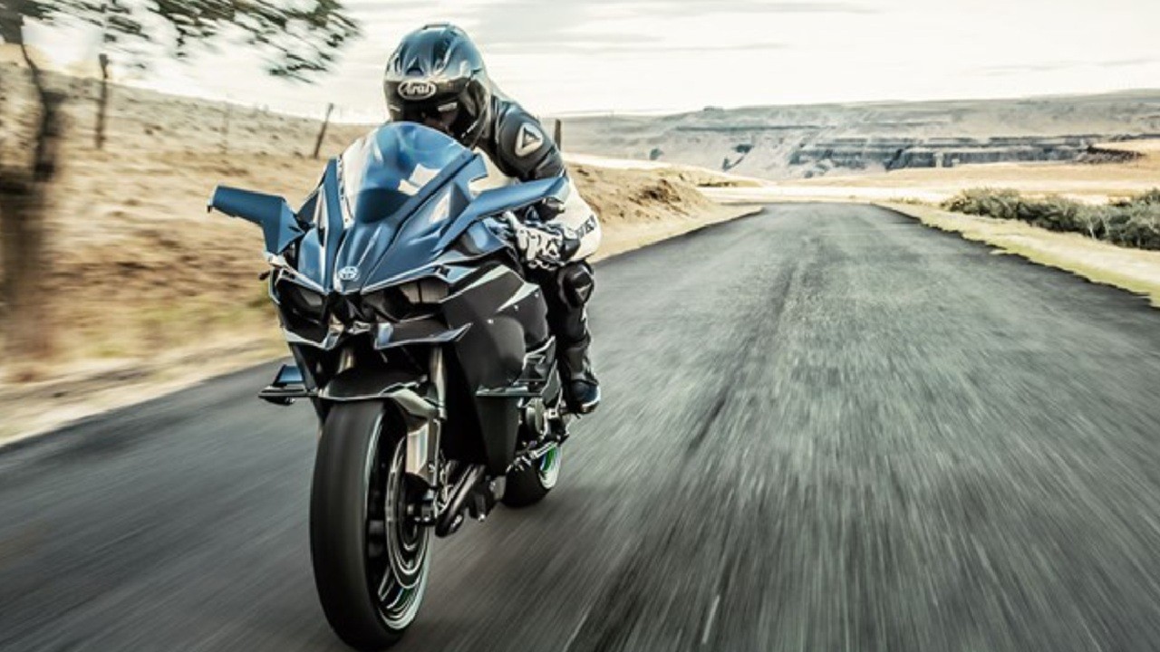 Kenapa Kawasaki Ninja H2 Dilarang Tampil di MotoGP dan WSBK? Ini Alasannya