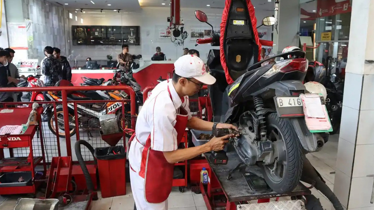Saatnya Servis Motor Matic, AHASS Jakarta - Tangerang Tawarkan Promo Kartini Spesial 