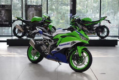 Kawasaki Ninja ZX-25RR seri 40th Anniversary Resmi Meluncur di Indonesia, Harga Rp 138 Juta!