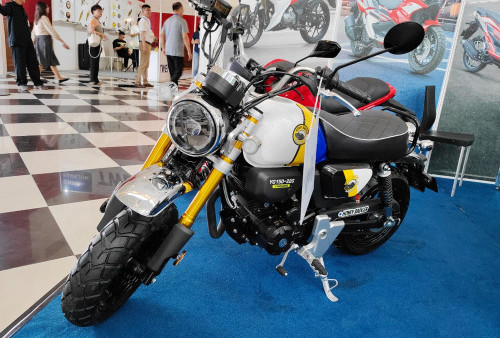 YGMoto Mini-S YG150, Motor Kloningan Honda Monkey Bermesin 150 Cc