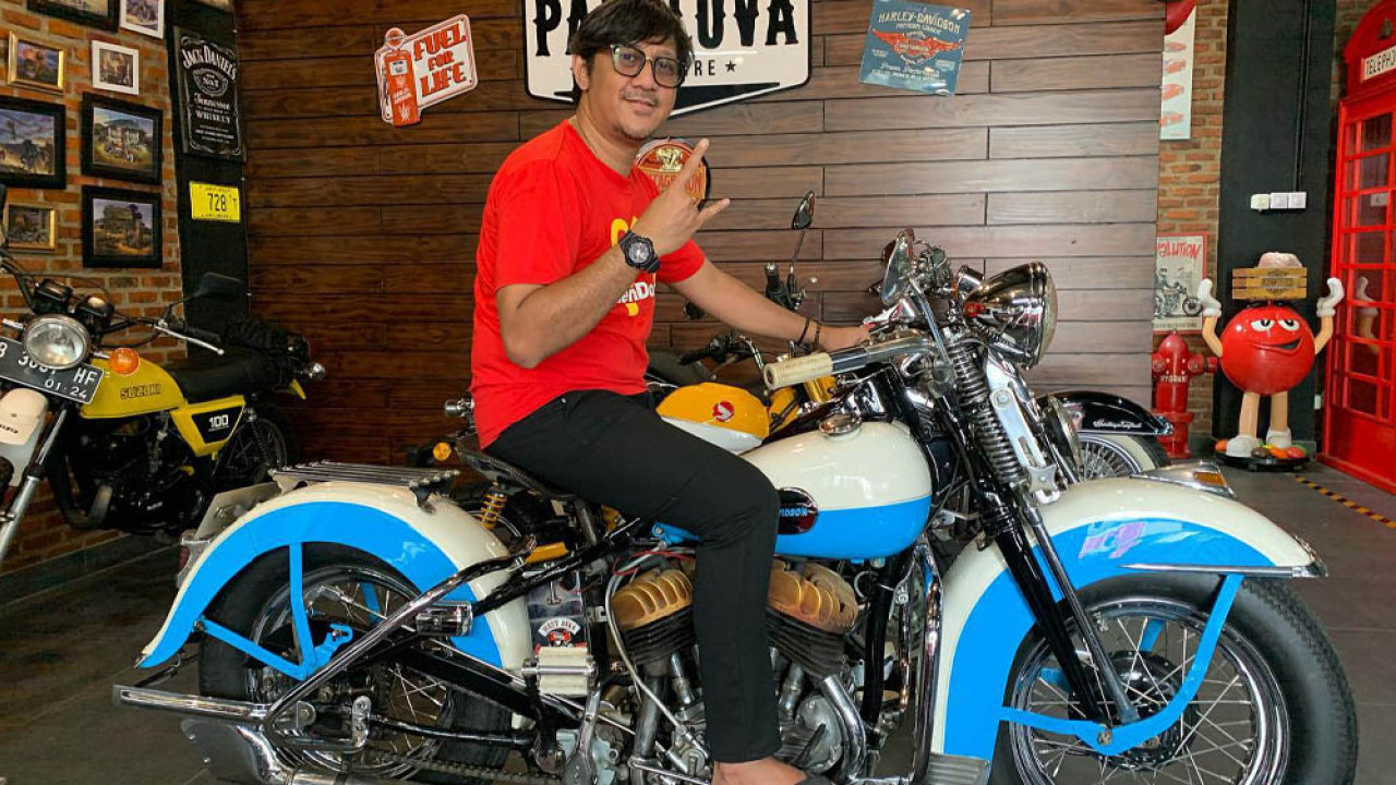 3 Artis Indonesia yang Punya Koleksi Motor Mewah