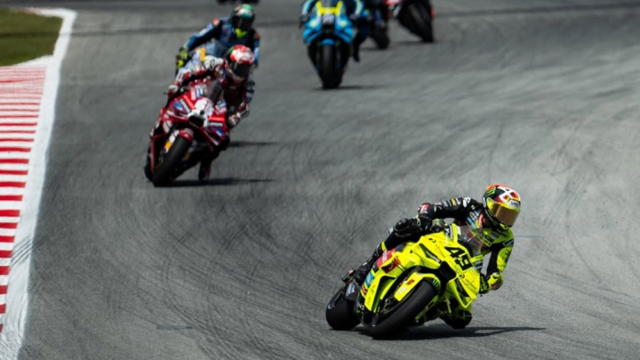 Pangkas Biaya Operasional, MotoGP Pertimbangkan Regulasi Satu Motor untuk Musim 2027