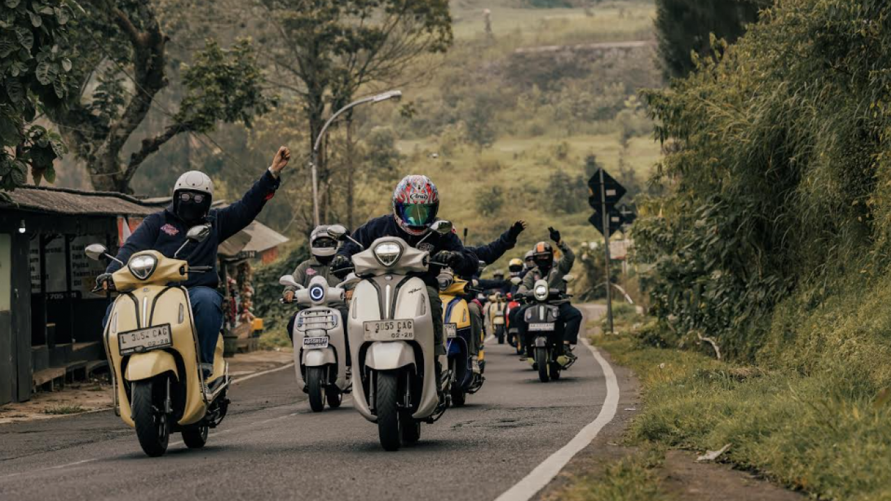 Skutik Classy Yamaha Buktikan Ketangguhan di Jalur Ekstrem Gunung Bromo