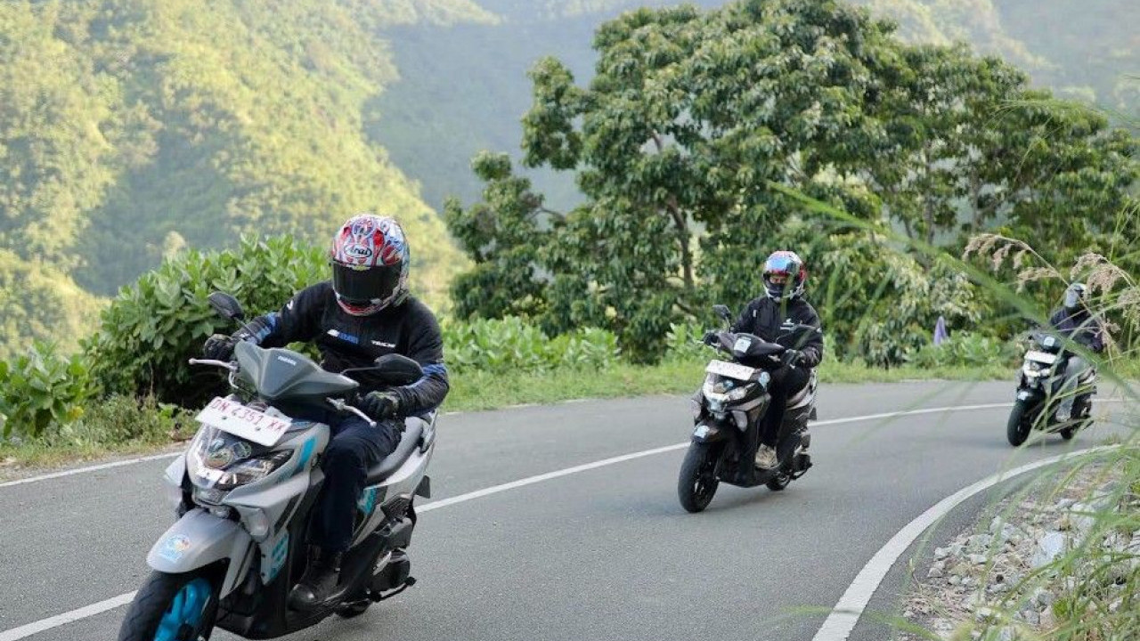 Touring 2.740 Km, Yamaha GEAR ULTIMA Sukses Tembus Ujung Selatan Hingga Utara Sulawesi
