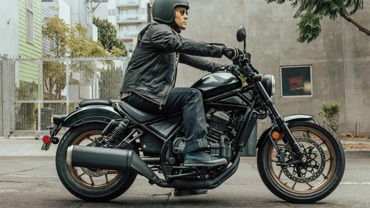 Bradsis Punya Big Bike Honda Rebel 1100? Ini Perawatan Penting yang Wajib Diperhatikan
