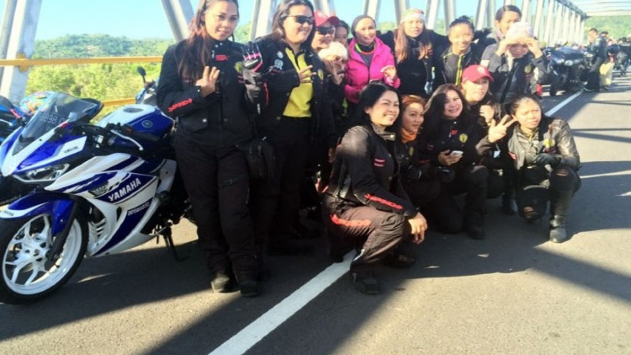 Kisah Komunitas 'Srikandi On Wheels': Wadah Lady Bikers Jakarta yang Rutin Gelar Ambulans Motor Gratis