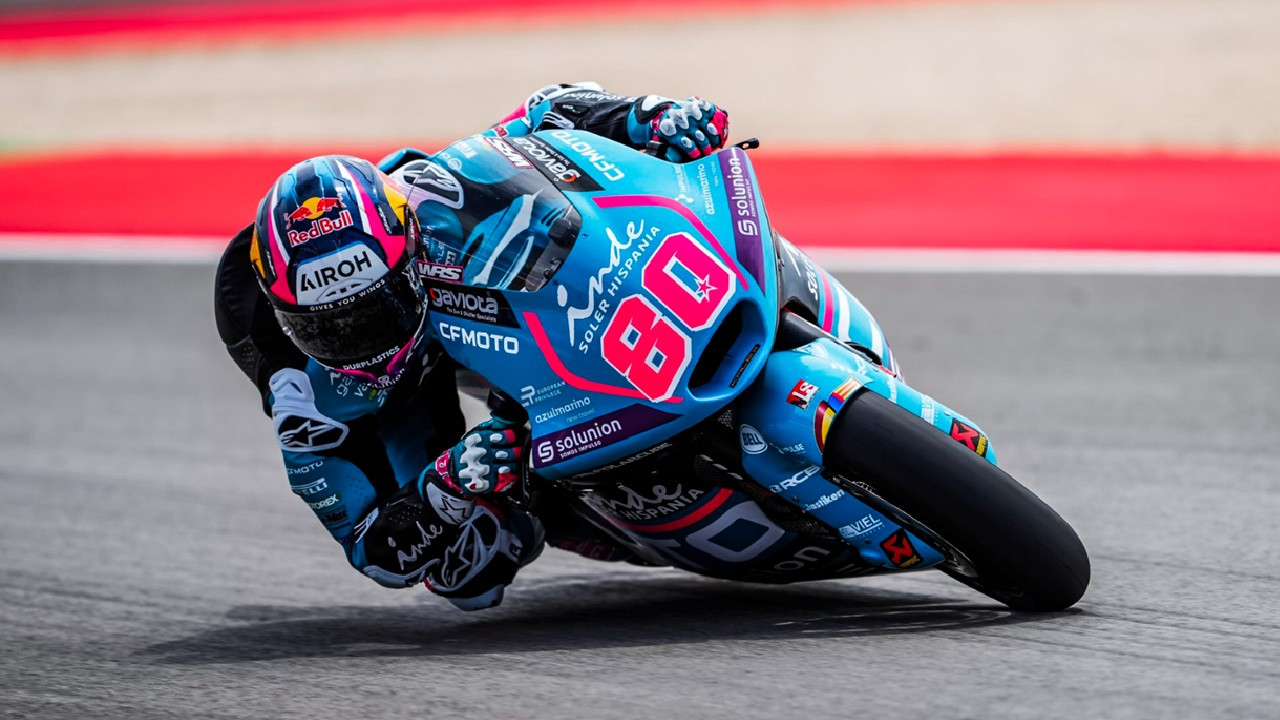 David Alonso Pecah Telur, Raih Kemenangan Perdana di Moto2 Hungaria 2025