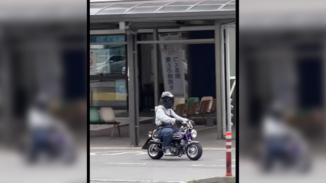Moge Minggir Dulu! Komunitas Jepang Ini Viral Karena Touring Pakai Motor  'Liliput', Gemoy Banget!