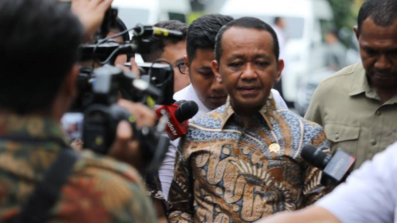 Janji Bahlil: Pertamina Bakal Impor BBL Mentah untuk SPBU Swasta