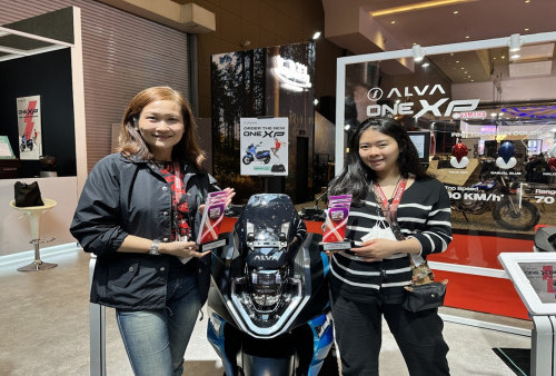 ALVA Raih 2 Penghargaan di IIMS 2024, Sebagai Best EV Booth & Launching Motor Listrik Terfavorit 