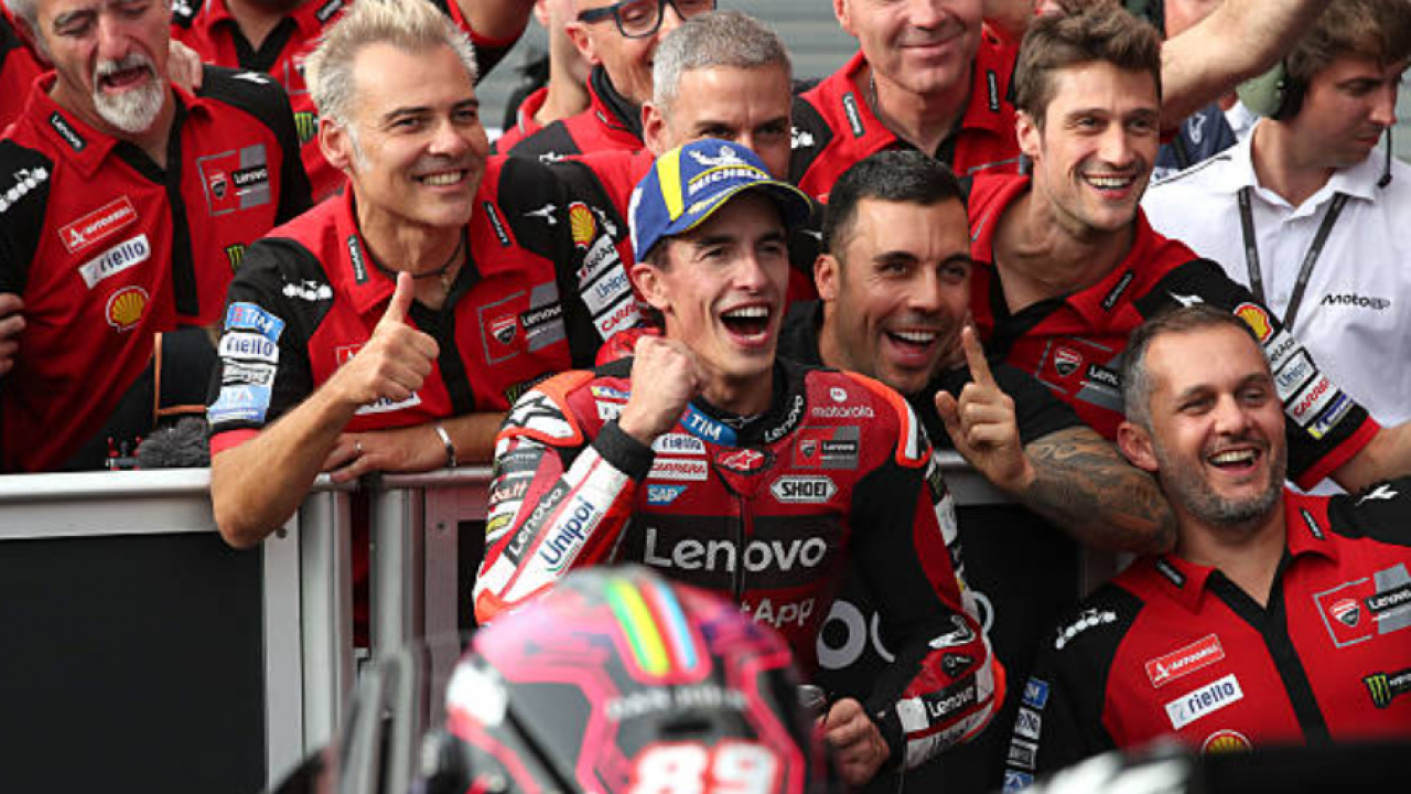 Menang MotoGP Jepang 2026, Marc Marquez Tempel Ketat Jorge Martin di Puncak Klasemen