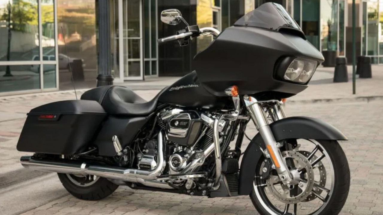 Fakta Menarik Harley-Davidson Road Glide, Motor Kece Milik Bek Timnas Indonesia, Rizky Ridho