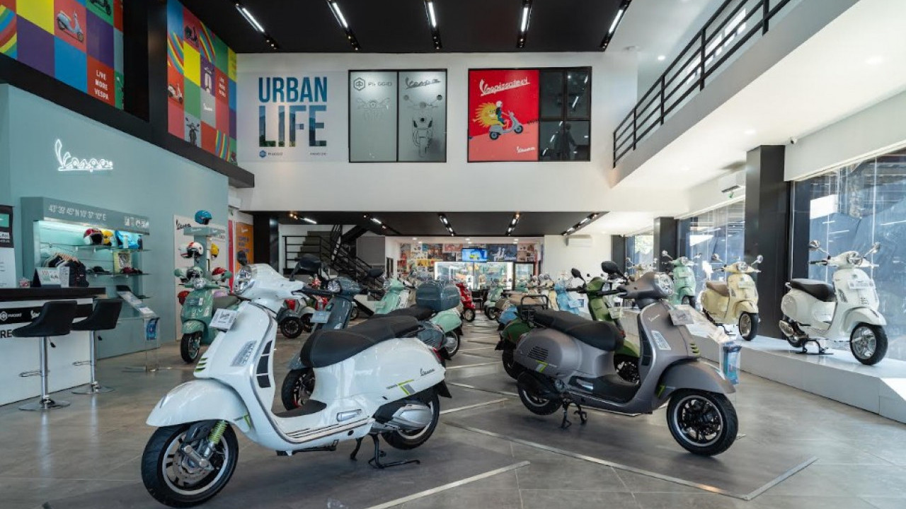 Piaggio Indonesia Resmikan Diler Motoplex 2 Brand di Kendari, Ini Fasilitasnya