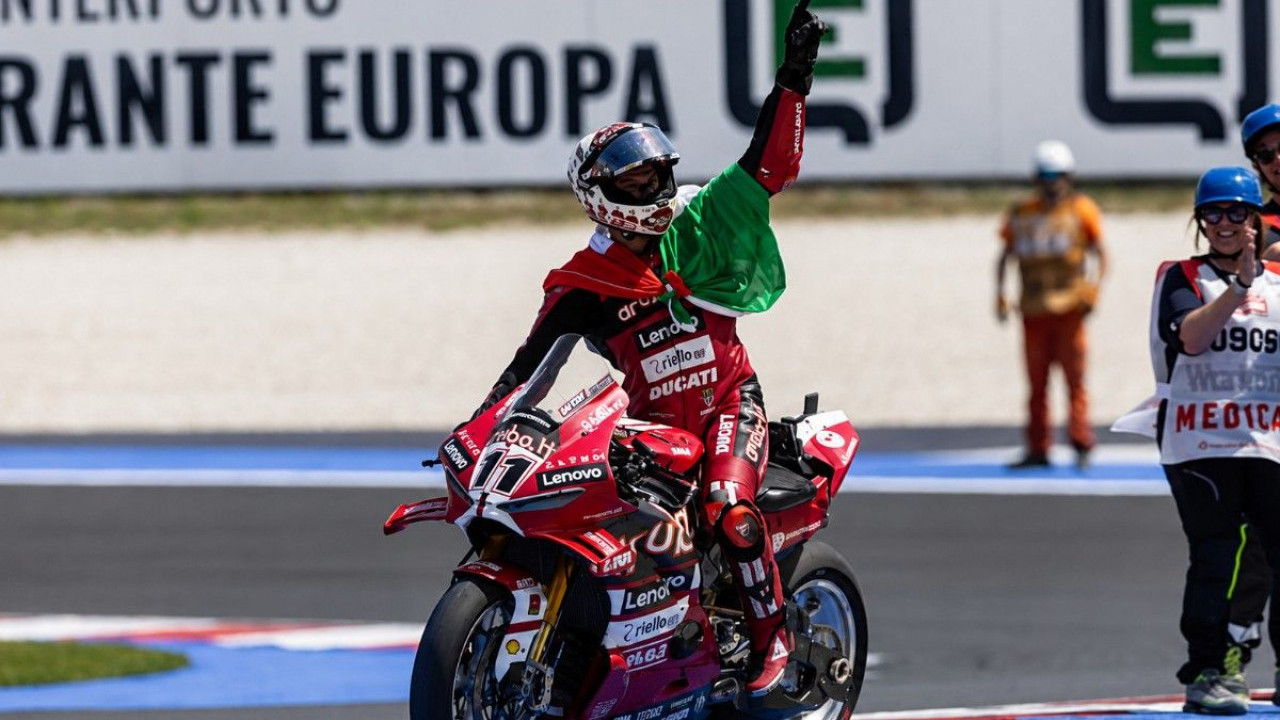 Nicolo Bulega Tinggalkan WorldSBK, Siapa Penggantinya di Aruba.it Racing Ducati?