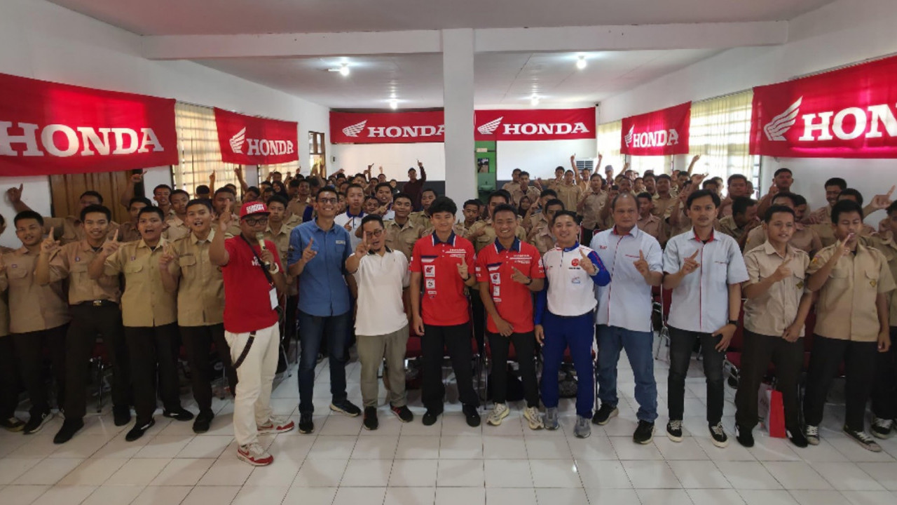 Astra Honda Dream Cup Goes to School 2026 di Tasikmalaya, Edukasi Balap dan Safety Riding Diserbu Pelajar