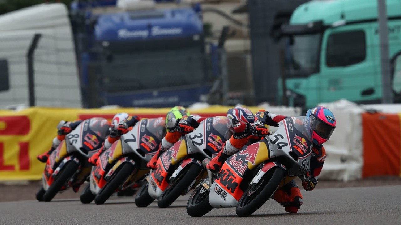 Live Streaming Red Bull Rookies Cup Italia 2026, Dukung Kiandra Ramadhipa Berburu Podium di Mugello!