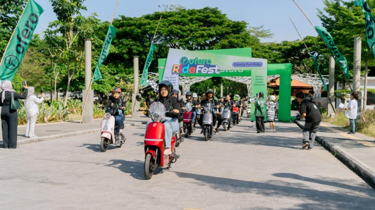 Ofero Ride Fest 2025 Sambangi 3 Kota, Ajak Pengunjung Rasakan Sensasi Berkendara Motor Listrik Urban!