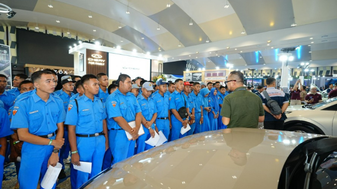 GIIAS Semarang 2026 Ajak Ratusan Pelajar Eksplorasi Inovasi Otomotif Global Lewat Education Day