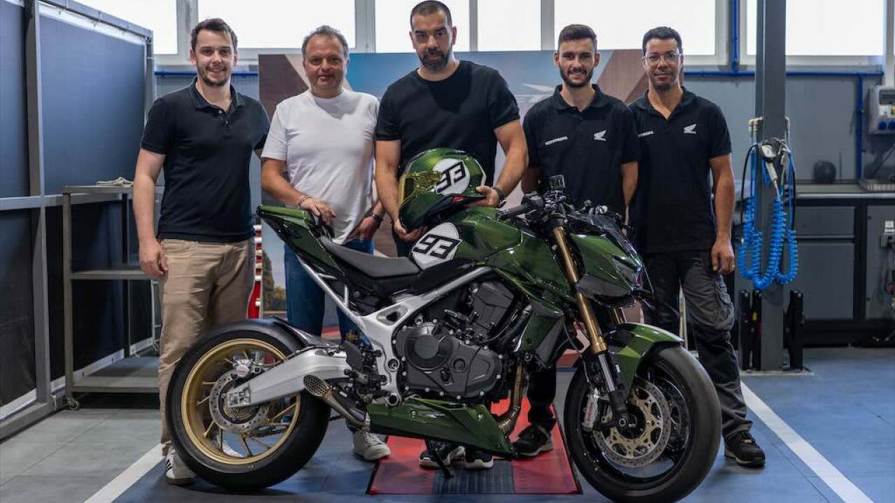 Honda CB750 Hornet Mugen Sabet Gelar Honda Customs 2026, Dibangun Hanya dalam 6 Minggu