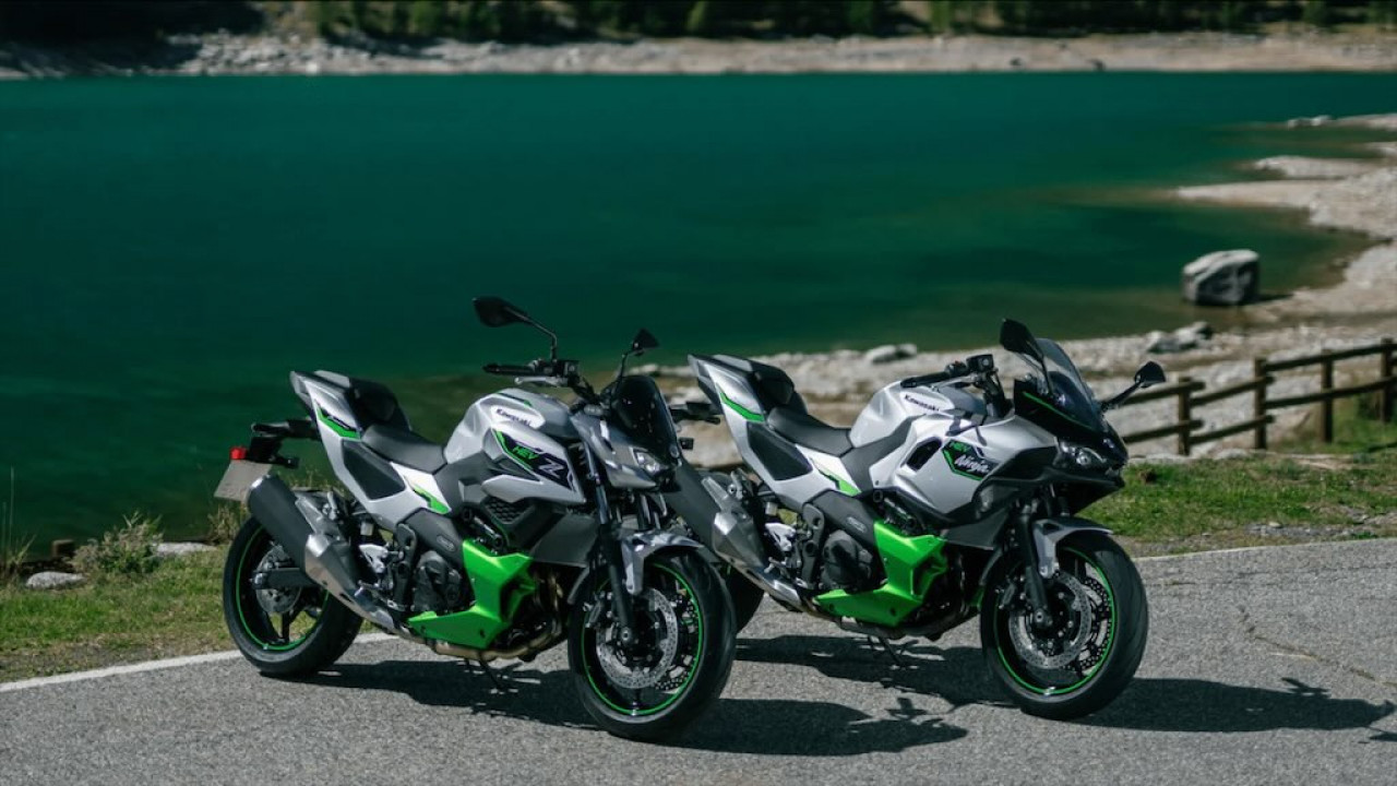 Kawasaki Z7 dan Ninja 7 Hybrid 2026 Dapat Pembaruan, Transisi Mode EV Kini Lebih Cepat
