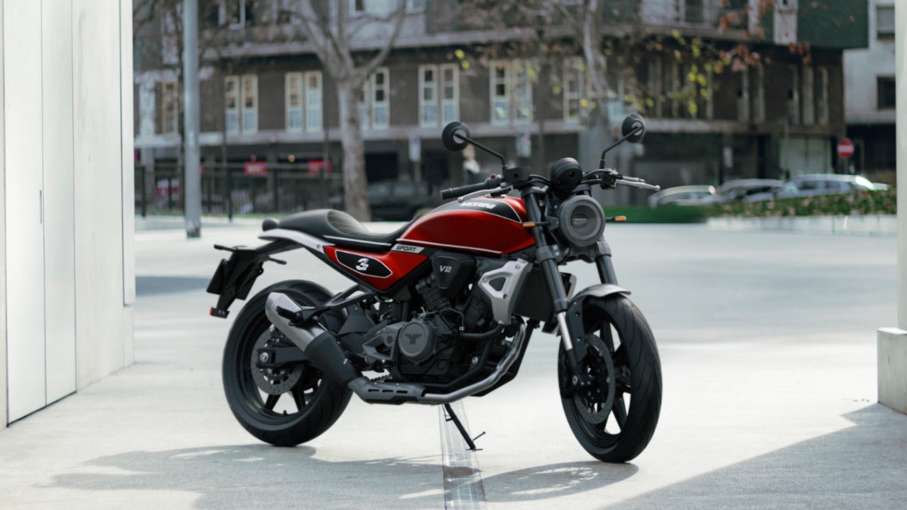 Moto Morini 3 1/2 Sport 2025, Kembalinya Motor Klasik Italia dengan Gaya yang Lebih Modern