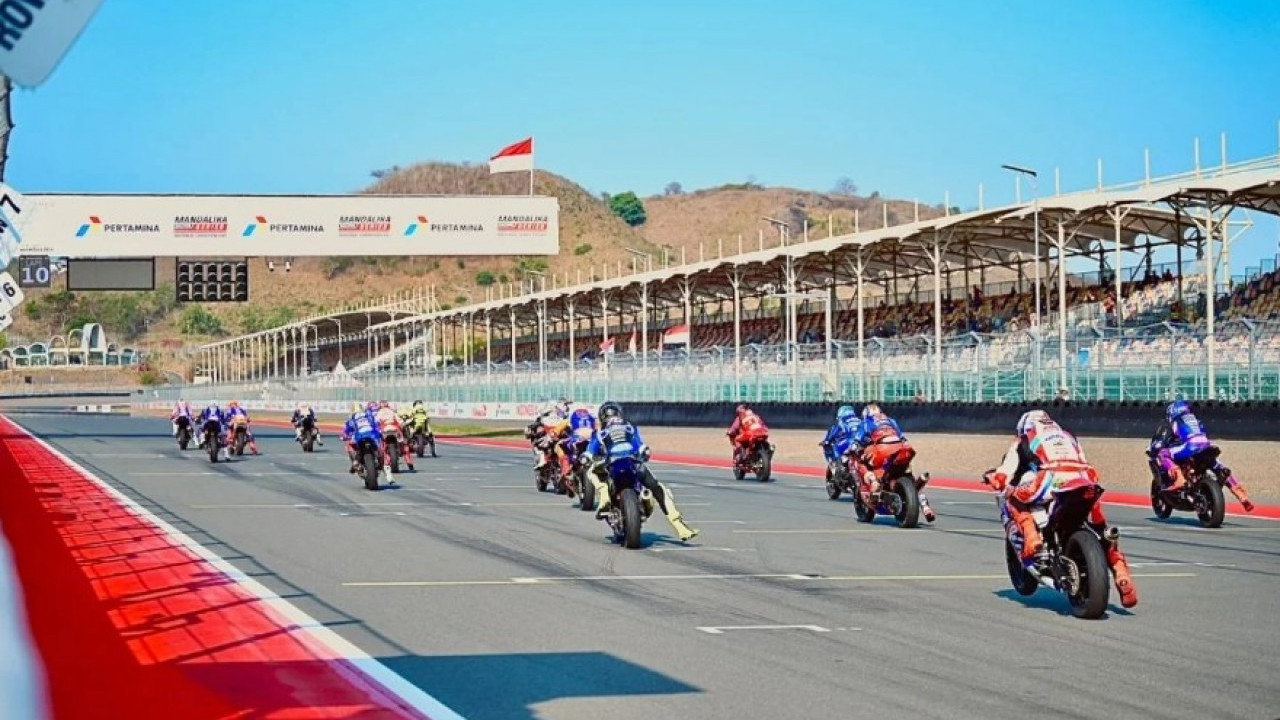 Pertamina Mandalika Racing Series Jadi Jalur Regenerasi Pembalap Nasional, Talenta Muda Diasah di Sirkuit Mandalika