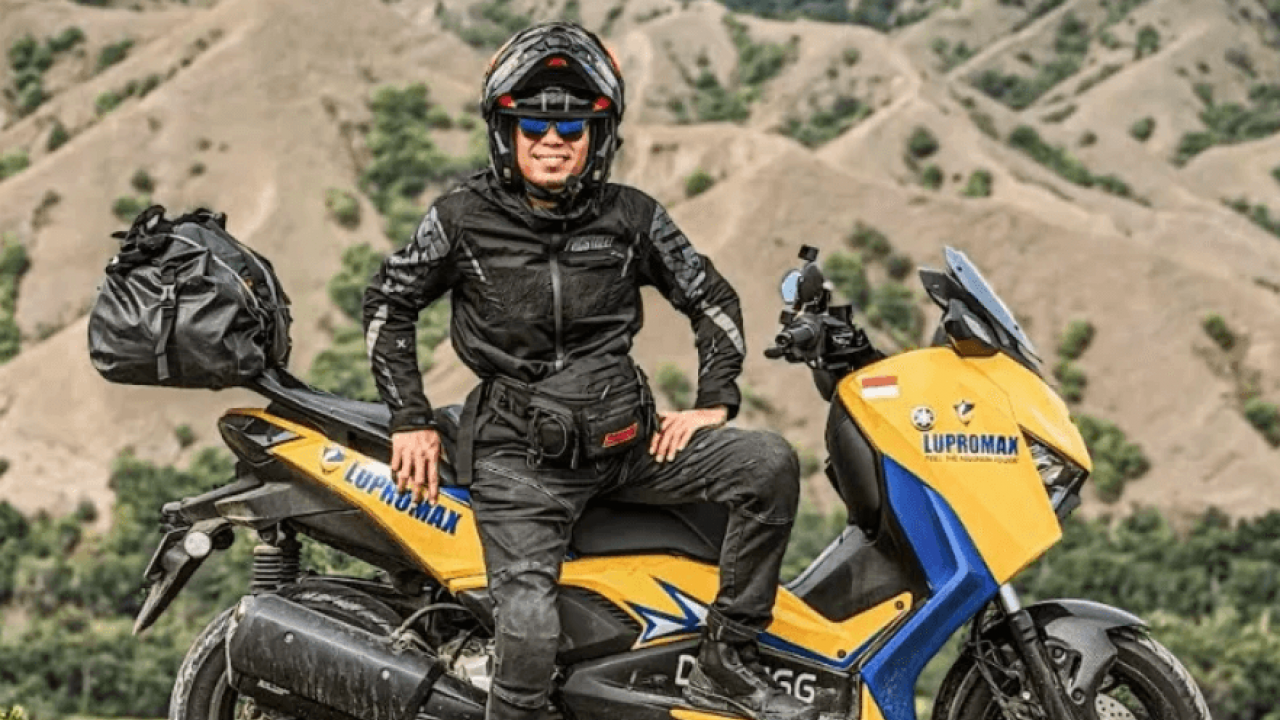 Om Daeng Tuntaskan Perjalanan 6.000 KM Jelajah Sulawesi Pakai Yamaha XMAX Techmax