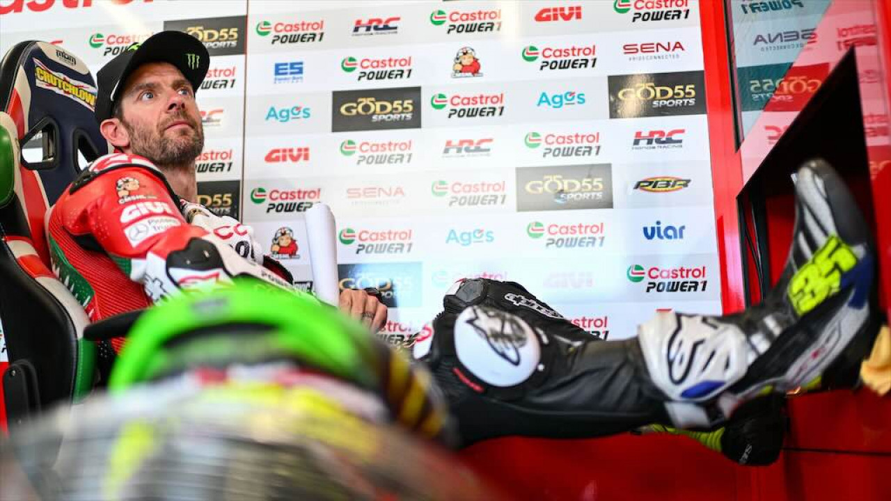 Johann Zarco Belum Pulih, Cal Crutchlow Dipastikan Balapan Lebih Lama dengan LCR Honda