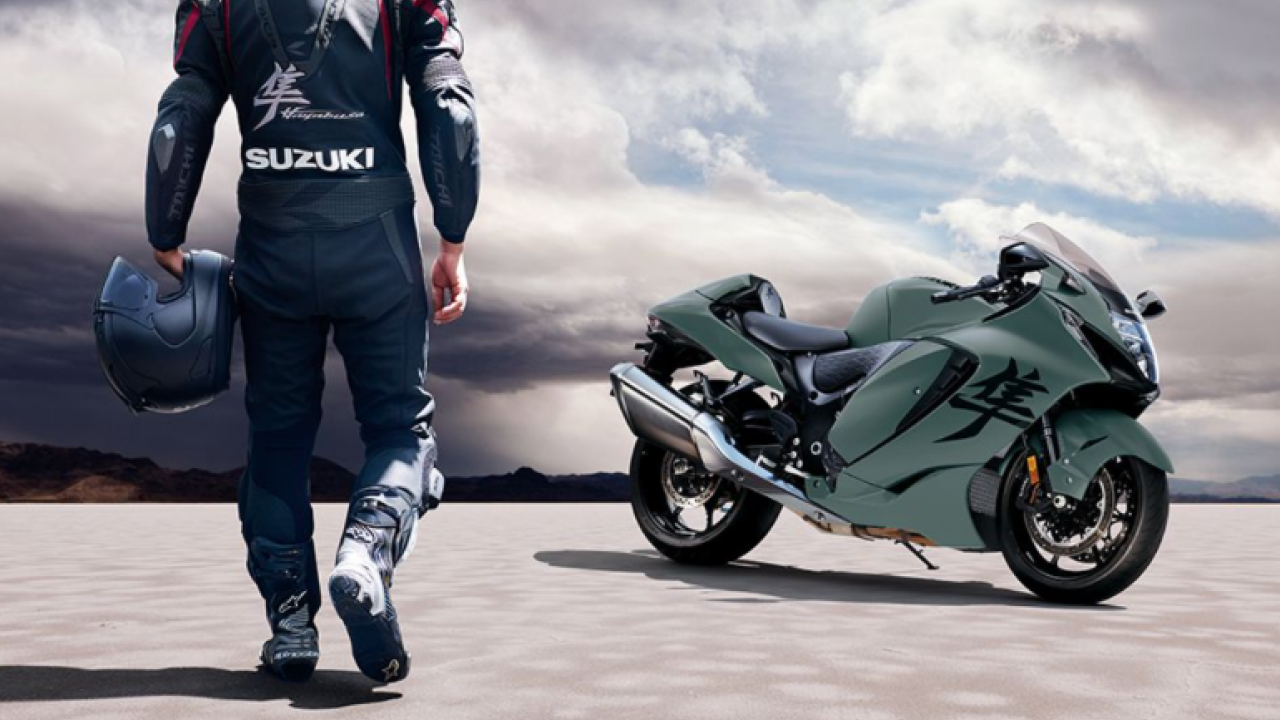 Suzuki Merombak Tampilan Warna GSX-1300R Hayabusa, Hadir Dengan Warna Ala Hyperbike Militer!