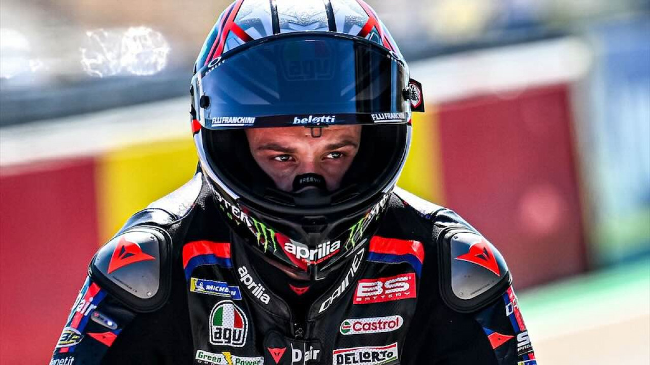 Bezzecchi Kalahkan Marc Marquez di Q2, Raih Pole MotoGP Aragon 2026