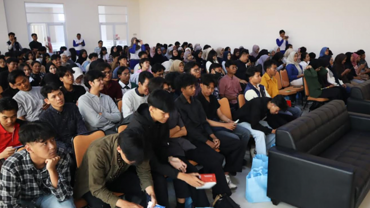 Ajak Generasi Muda Bijak di Jalan, Wahana Honda Gaungkan Kampanye #Cari_Aman di Kampus