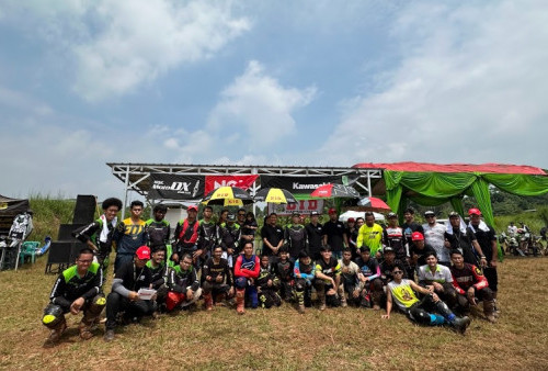 Intip Keseruan Latihan Bersama Offroad di Sirkuit Get Out and Play Kawasaki