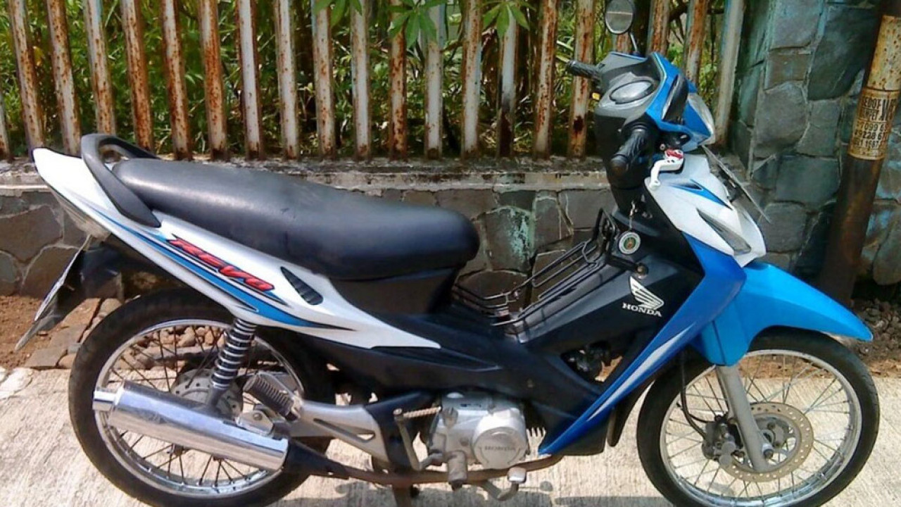 Honda Revo Legendaris: Fakta Menarik Motor Bebek Andalan yang Pernah Kuasai Jalanan Indonesia
