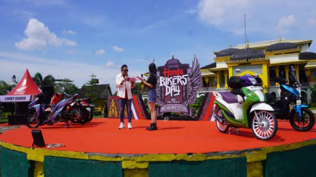 Ribuan Bikers Padati Istana Maimun, Meriahkan Honda Bikers Day 2025 Regional Sumatera