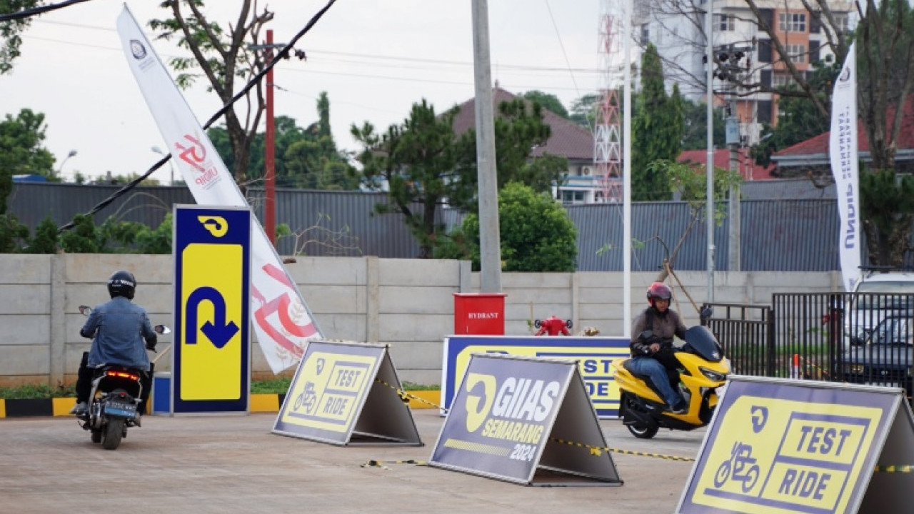 Keseruan GIIAS Semarang 2024 Hadirkan Test Ride dan Test Drive Bagi Pengunjung 