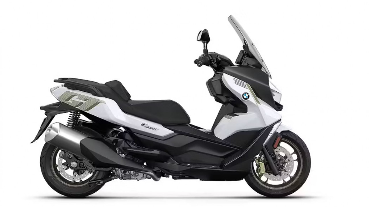 BMW C 400 GT: Skutik Sultan Bergaya Moge yang Bikin Touring Jadi Super Mewah