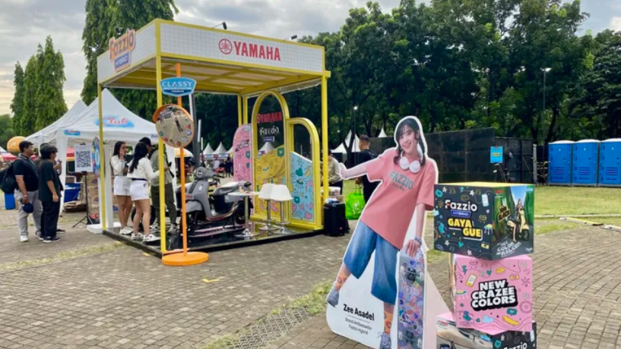 Yamaha Fazzio Hybrid Bergaya Skena Jadi Magnet Gen Z di Festival Musik Anak Muda