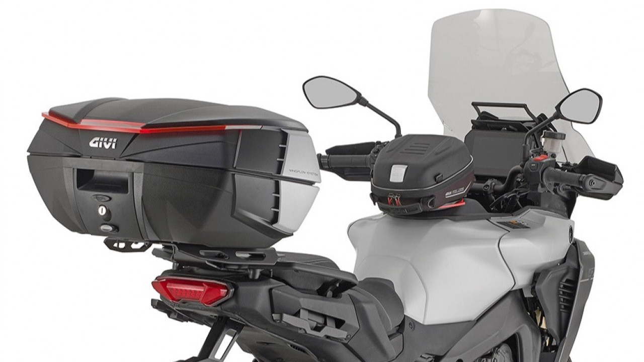 GIVI V49 AIR Top Box Kapasitas Besar dengan Teknologi WINGFLOW untuk Kurangi Hambatan Angin