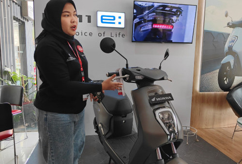 Mau Cuci Steam Motor Listrik Honda EM1 e:? Perhatikan Hal Ini