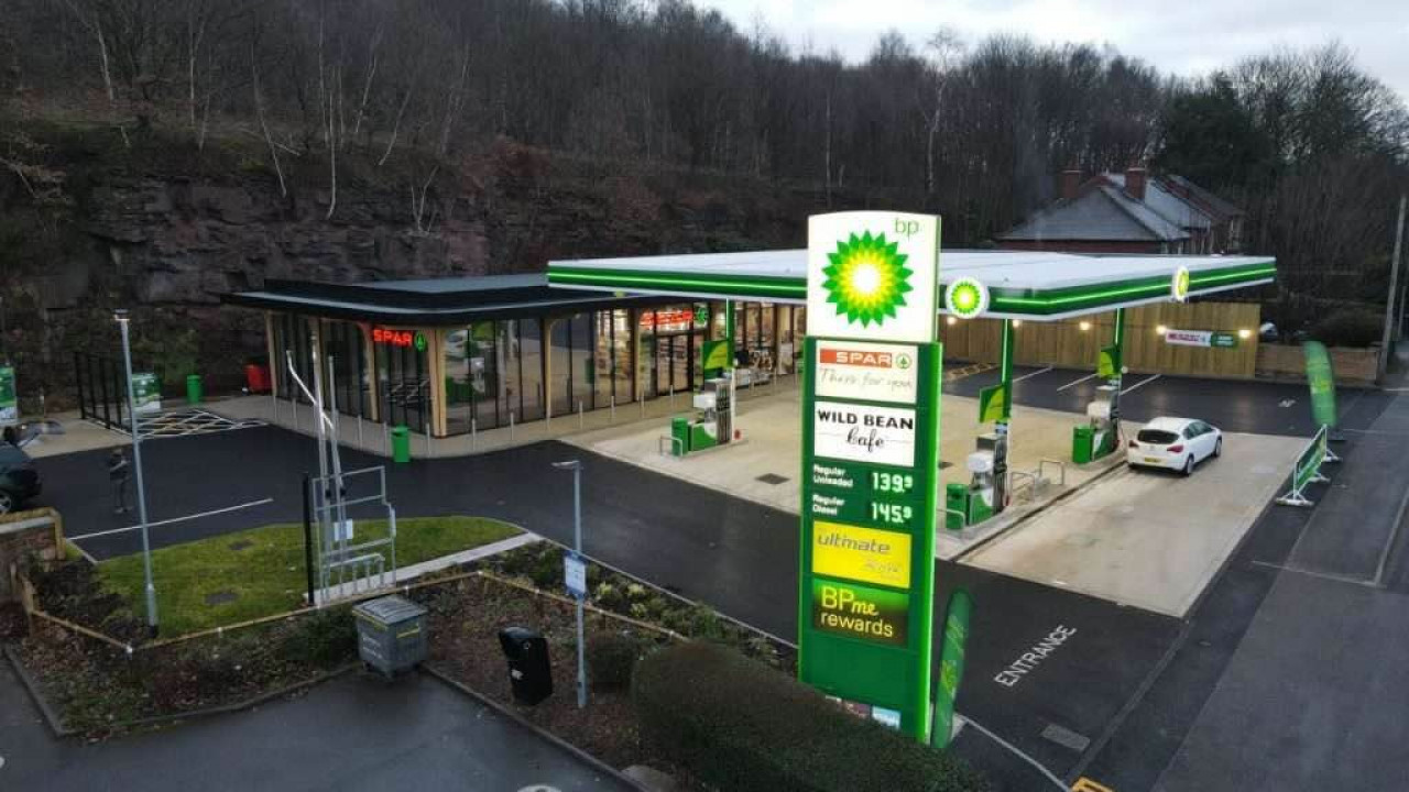 Harga BBM Inggris Meledak! Efek Konflik Timur Tengah 2026 Bikin Rekor Baru yang Ngeri!